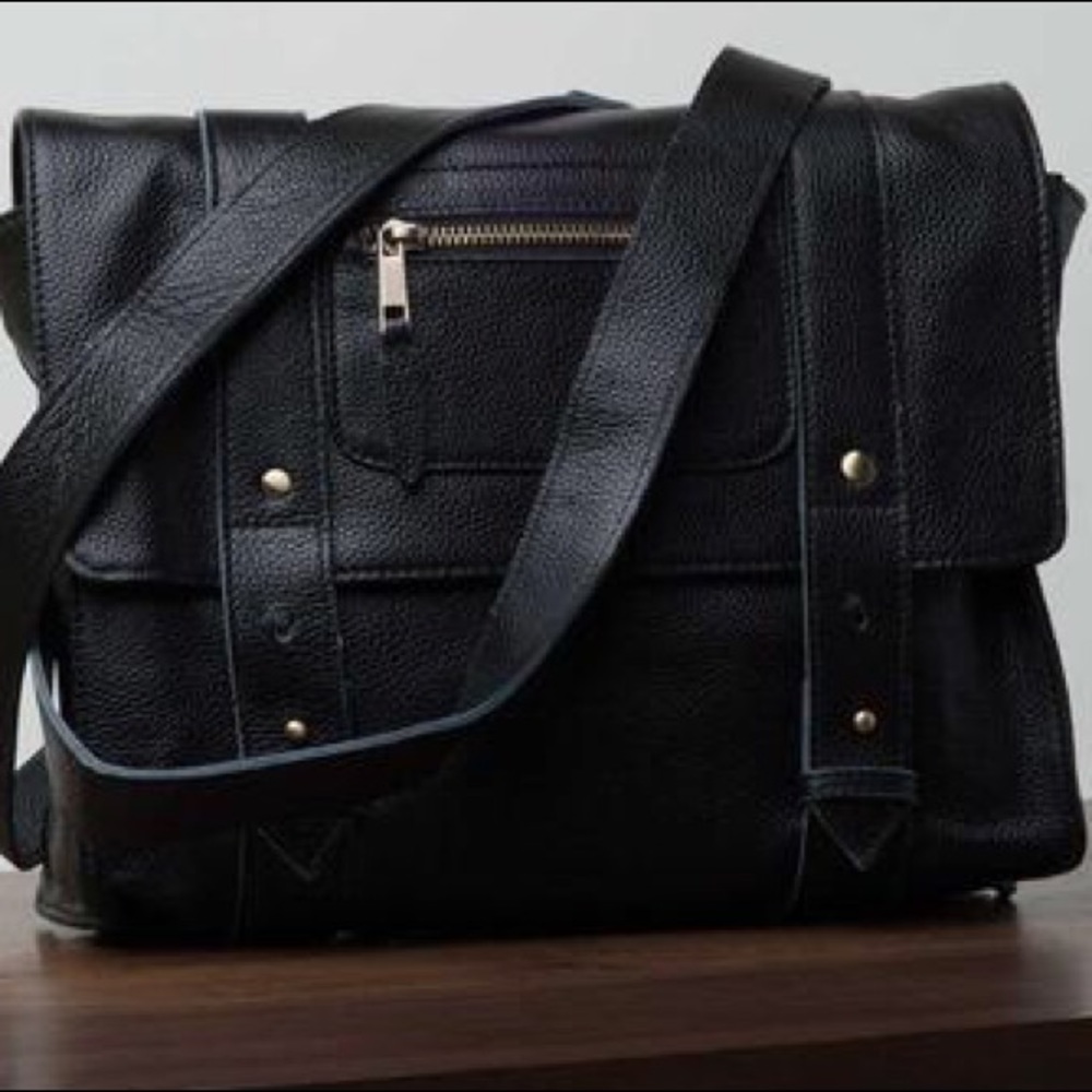 Vere verto repetto backback NEW Black